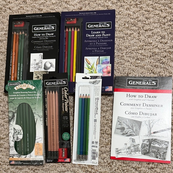General's Colored & Graphite Drawing Set - Picture 1 of 7